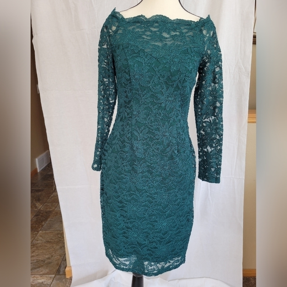 One by Eight emerald green sparkly lacy off the shoulder midi cocktail dress 4